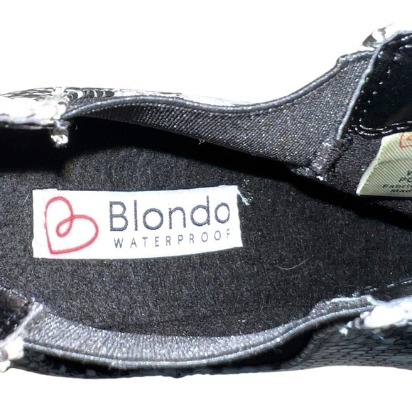 Blondo Emelia Waterproof Chelsea Bootie Black White Snake Print Leather - Size 6 - Picture 6 of 14